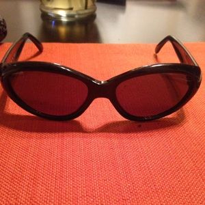 FENDI shades black authentic with case