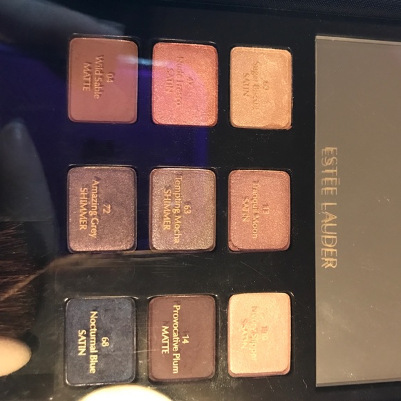 Estée Lauder makeup set - Picture 2 of 6