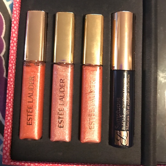 Estée Lauder makeup set - Picture 3 of 6