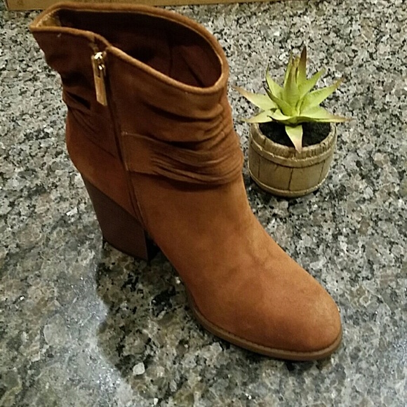 Jessica Simpson Sesley Canela Brown Suede Boot - Picture 4 of 6