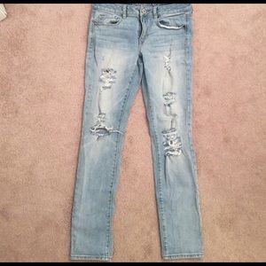 American eagle distressed skinny jeans