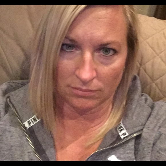 Meet your Posher, Megan - Picture 1 of 1