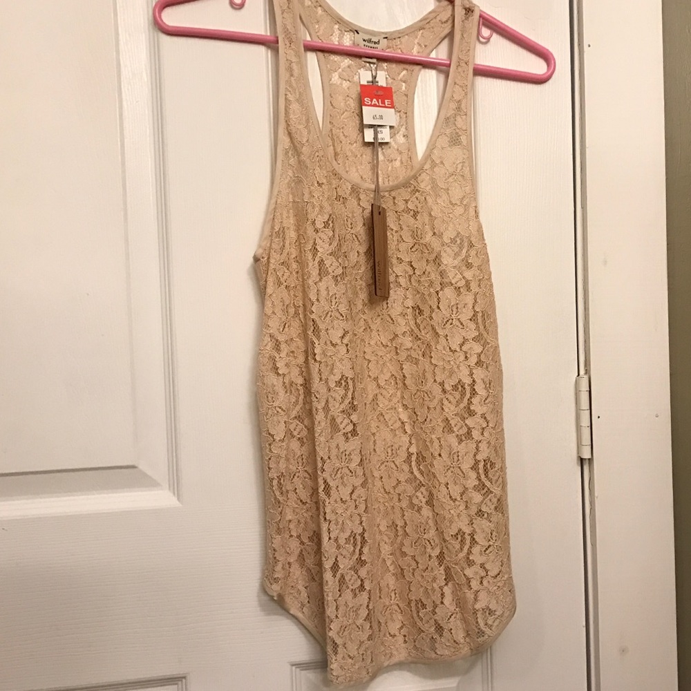Aritzia Lace tank