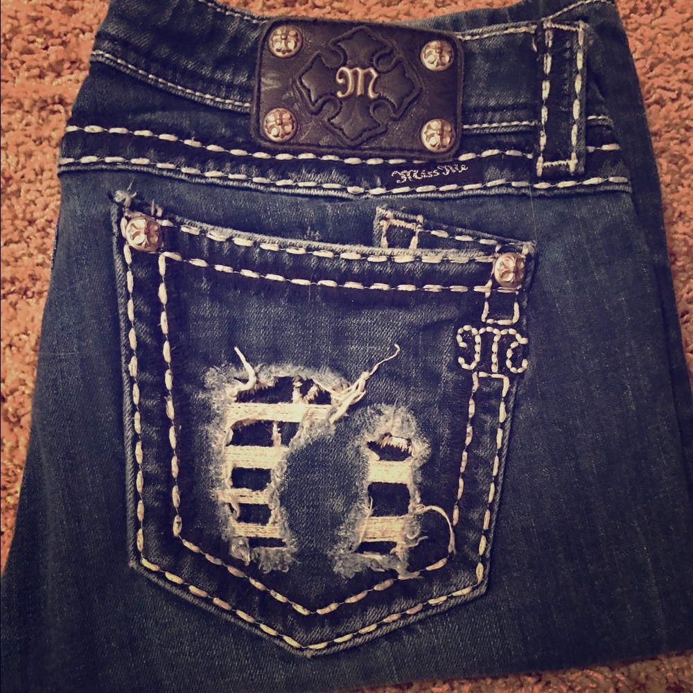 Miss Me boot cut jeans -size 32