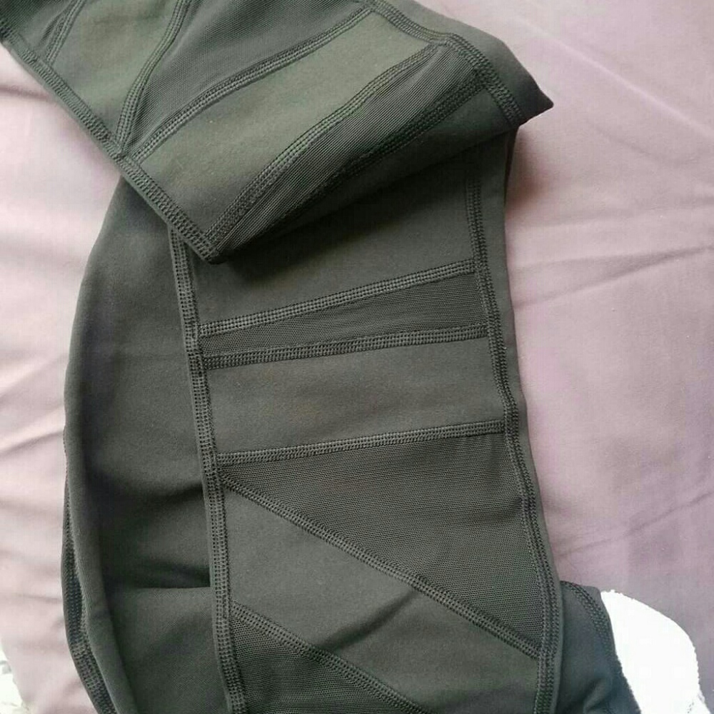 Lululemon tech mesh wunder under - Picture 3 of 3