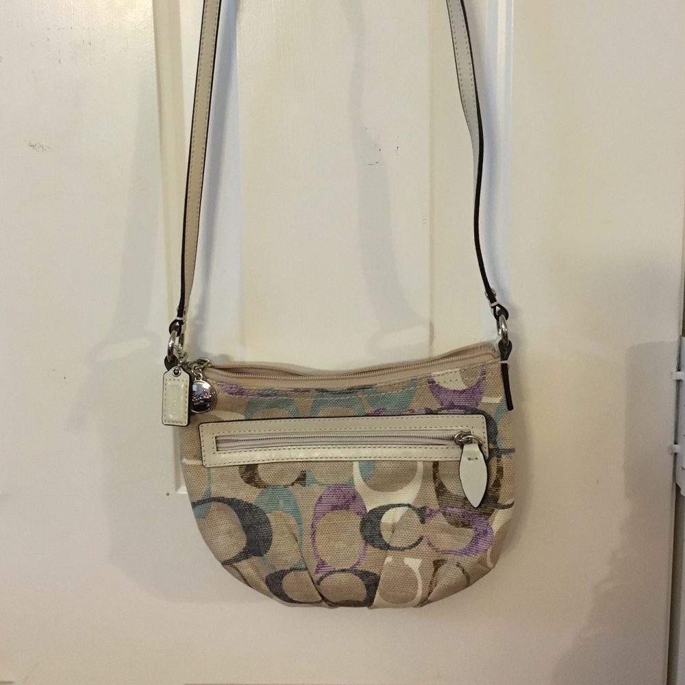 Cross body purse