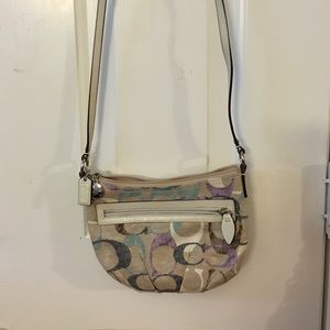 Cross body purse