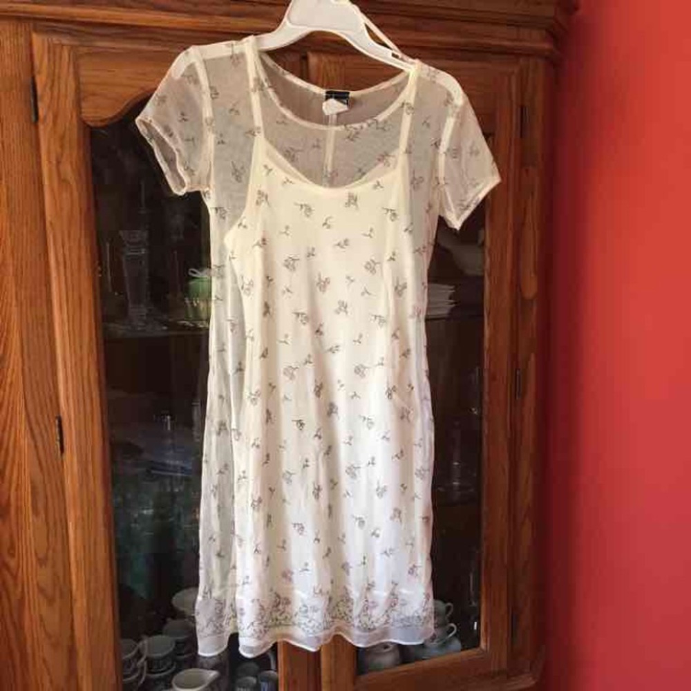 Cute white dress!