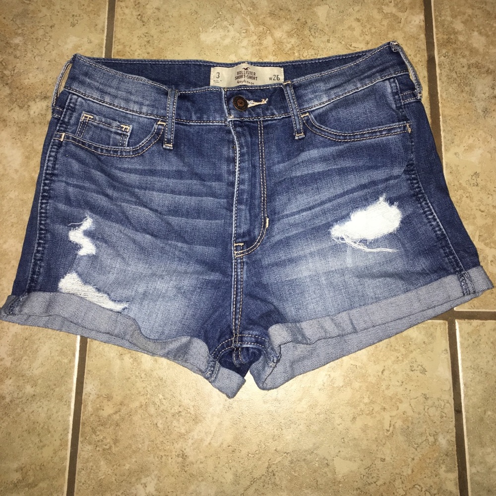 High Rise Short-Short from Hollister