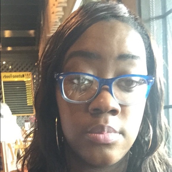 Meet your Posher, Diamond - Picture 1 of 1