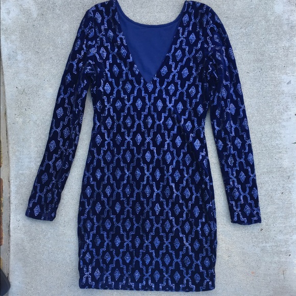 Velvet Bodycon With Sequins - Picture 5 of 5