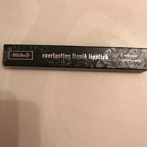 Kat Von D everlasting liquid lipstick