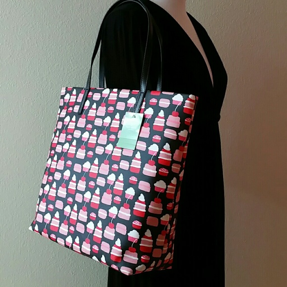 🎉HP🎉♠ kate spade mini pastry bon shopper - Picture 2 of 8