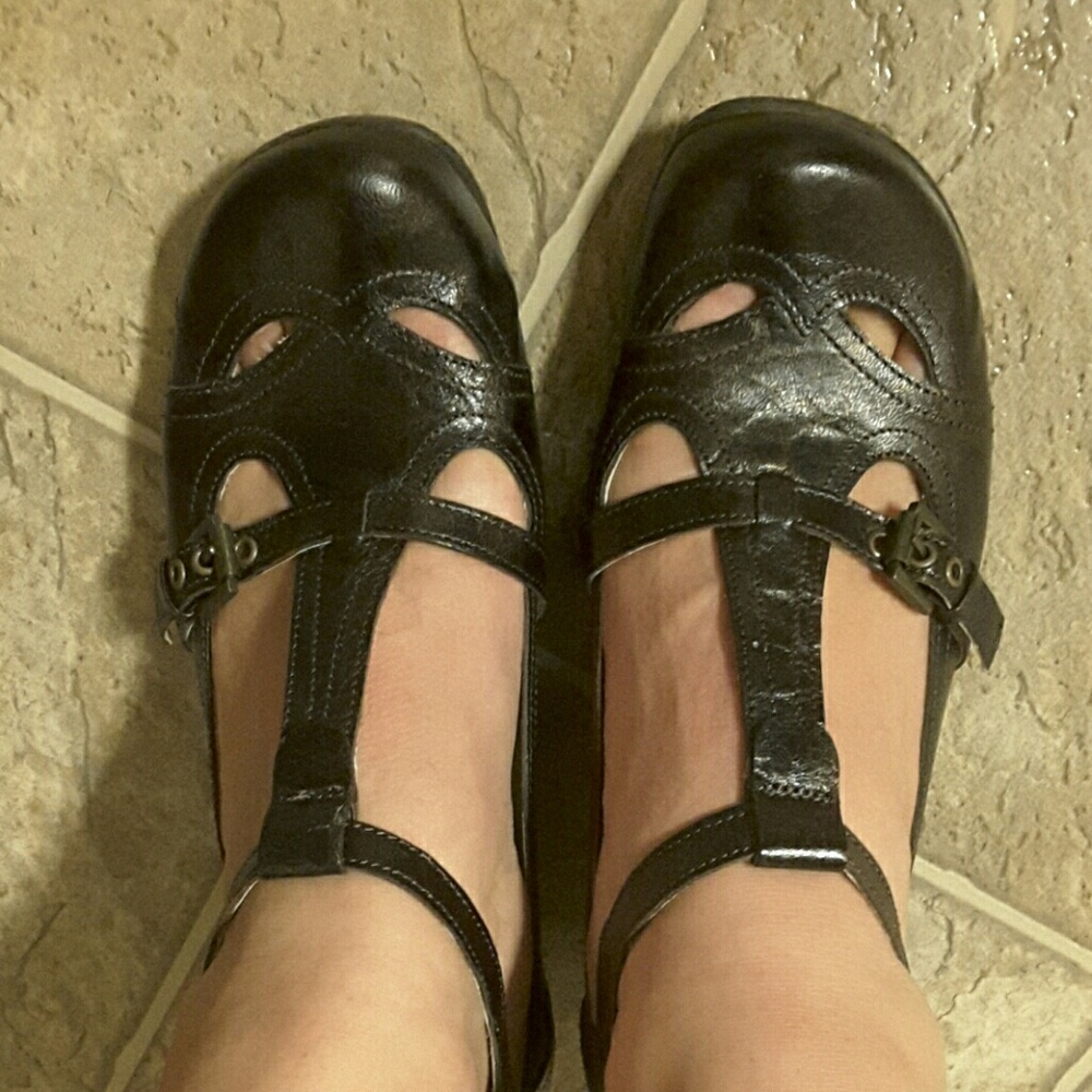 Beautiful classic low heels