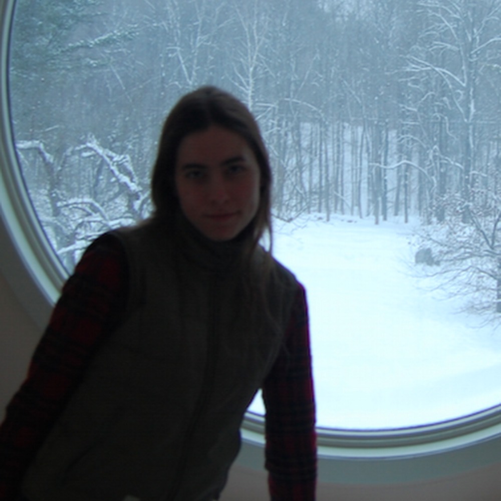 Meet your Posher, Carla