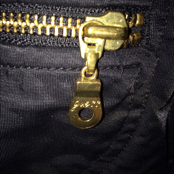 Black Guess Jacket - Picture 4 of 5