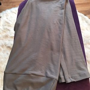 Lularoe TC solid gray leggings