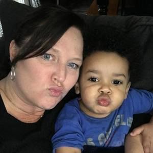 Meet your Posher, Dedee