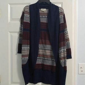 Long Navy/Burgundy/White Pattern Sweater