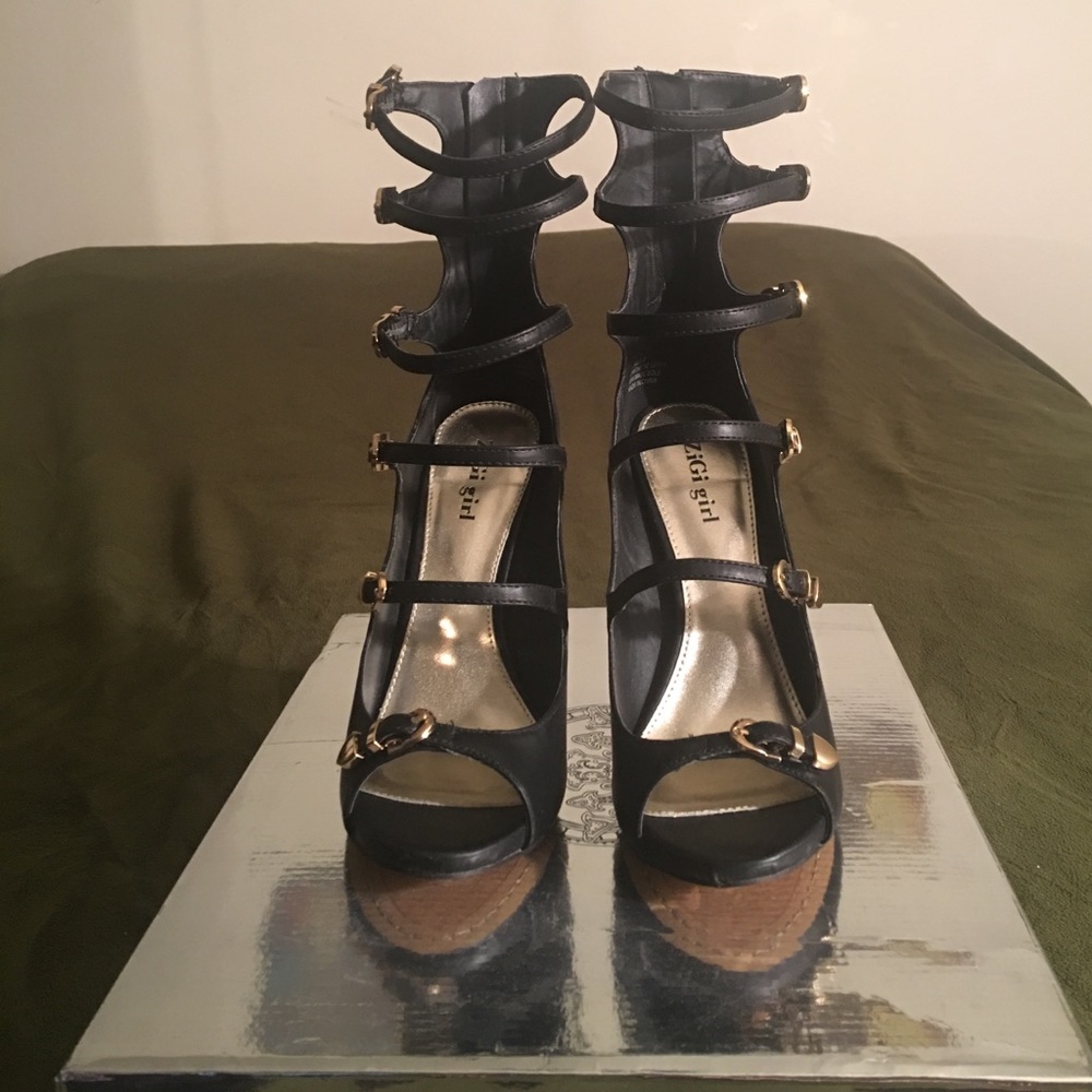 Women Zigi Girl "Idalle" Strappy Sandal, Size 9