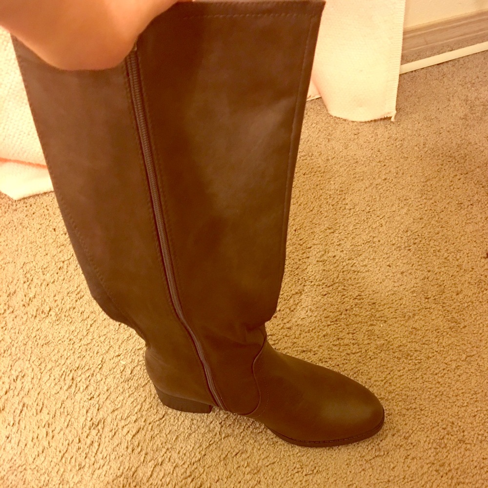 Lane Bryant size 10 wide calf boots- New