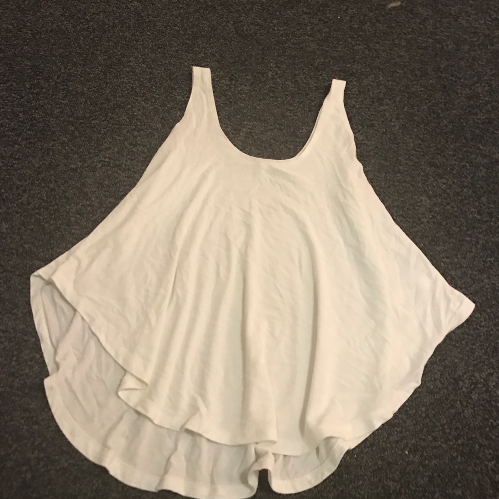 Flowy Tank