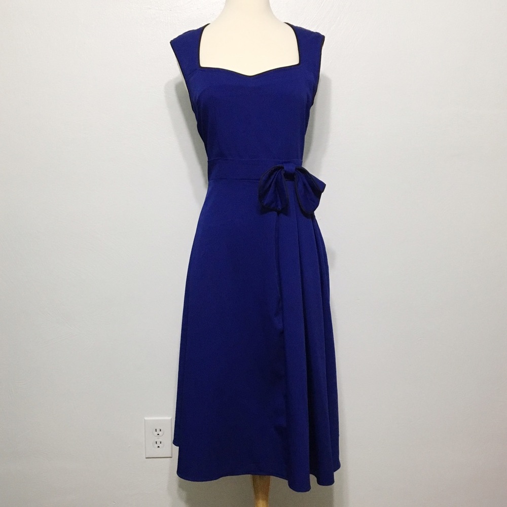 Lindy Bop navy dress