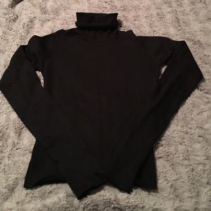 Cute, black, D&G sweater turtle neck!