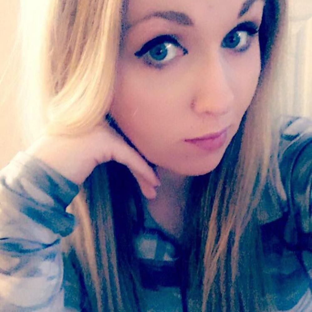 Meet your Posher, Alexandra