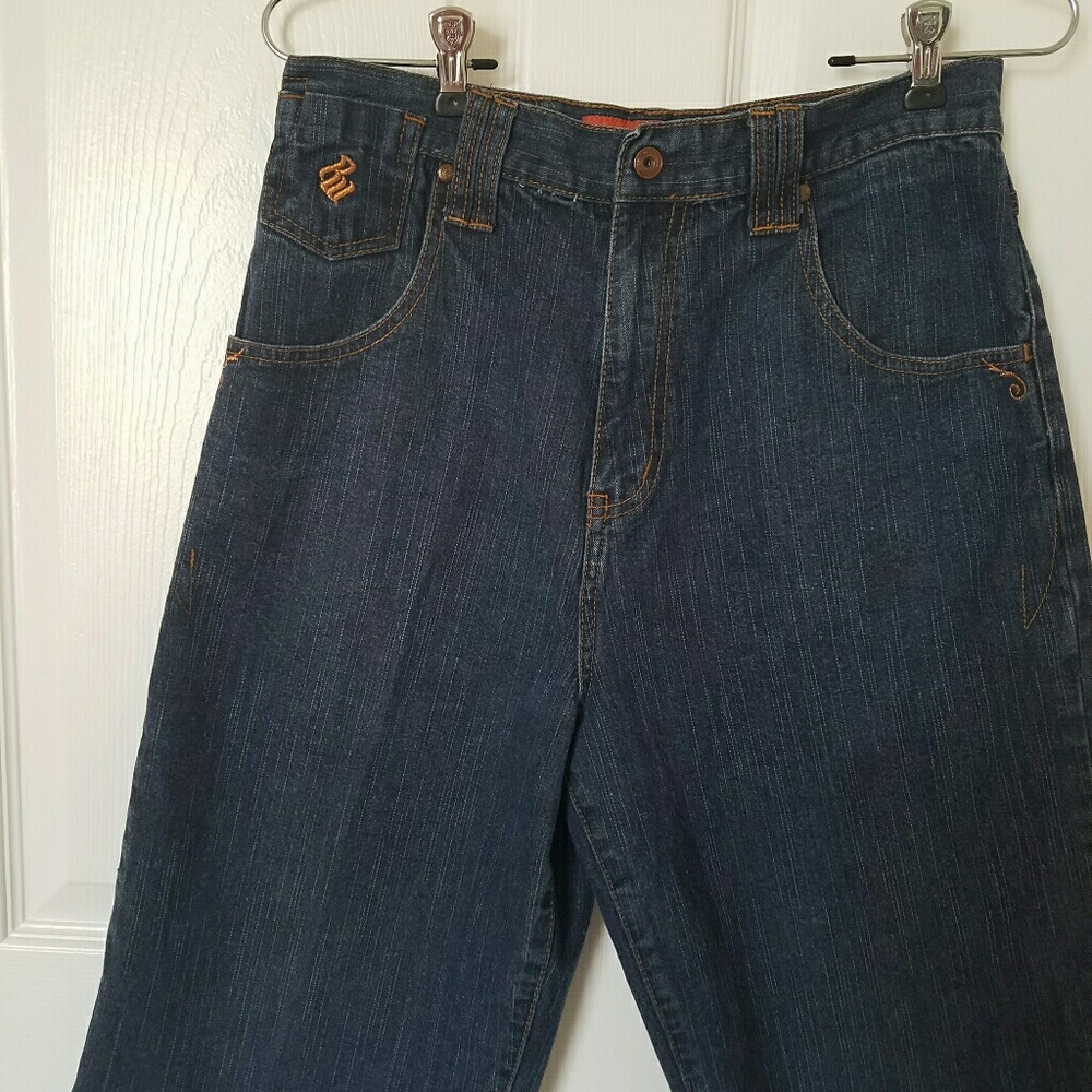 Rocca wear shorts boys size 18