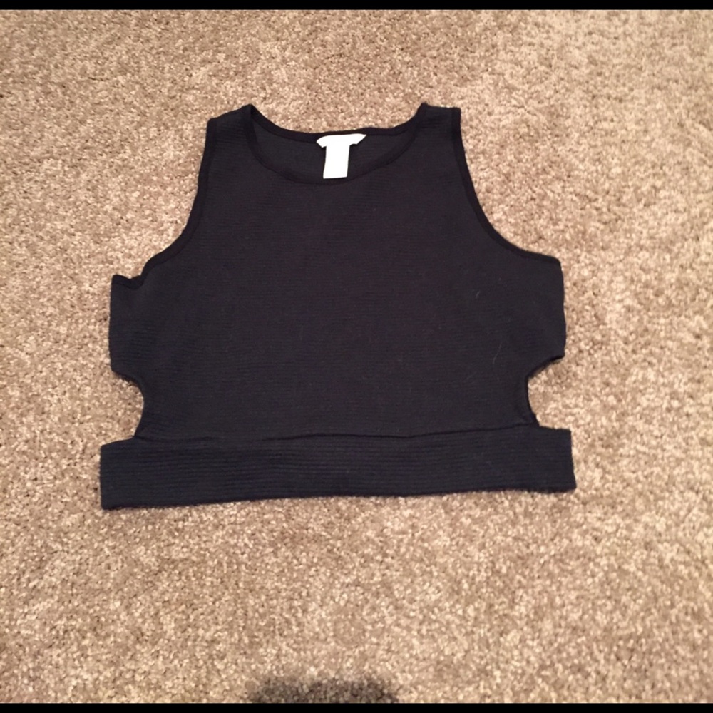 Crop top
