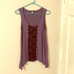 Flowy, purple tank top with black lace