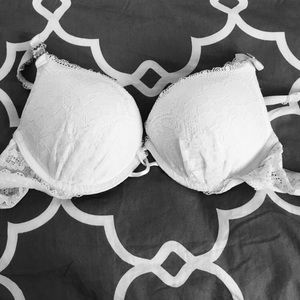 Victoria secret bombshell bra