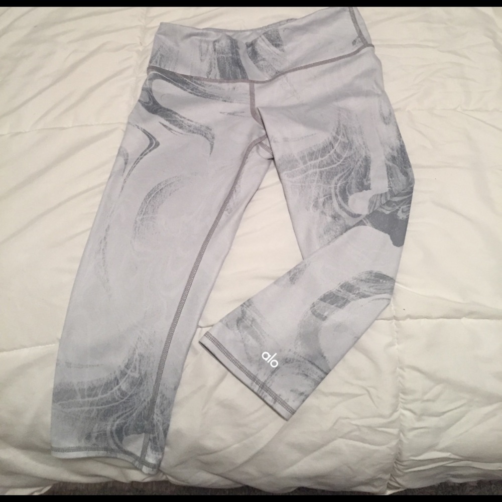 Alo Crop leggings