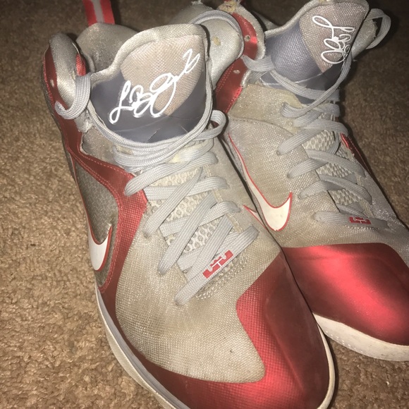 Lebron 9's "Ohio State" - Picture 3 of 3