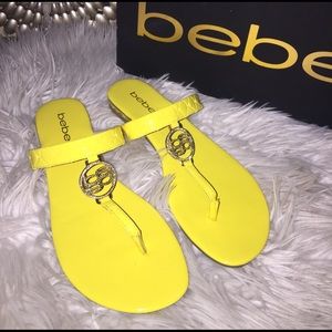 Bebe Arronia patent logo flip flops