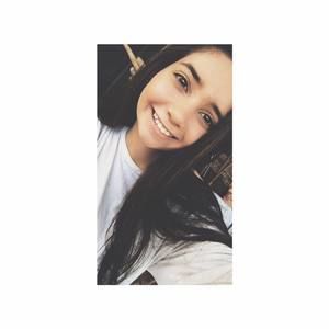 Meet your Posher, Jade
