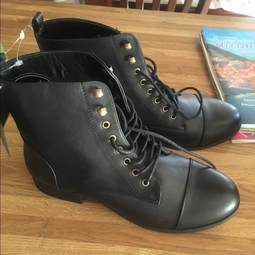 Size 10 wide boots