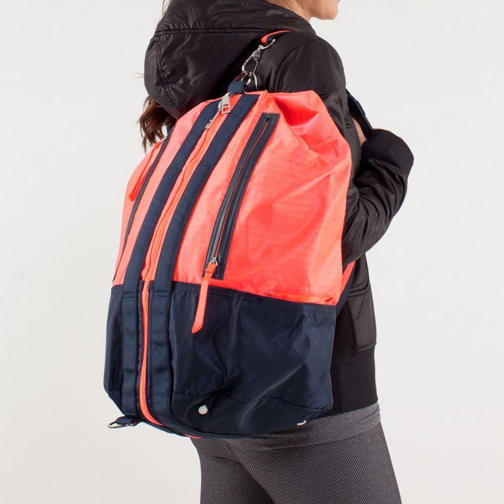 Lululemon Do It Up Duffel