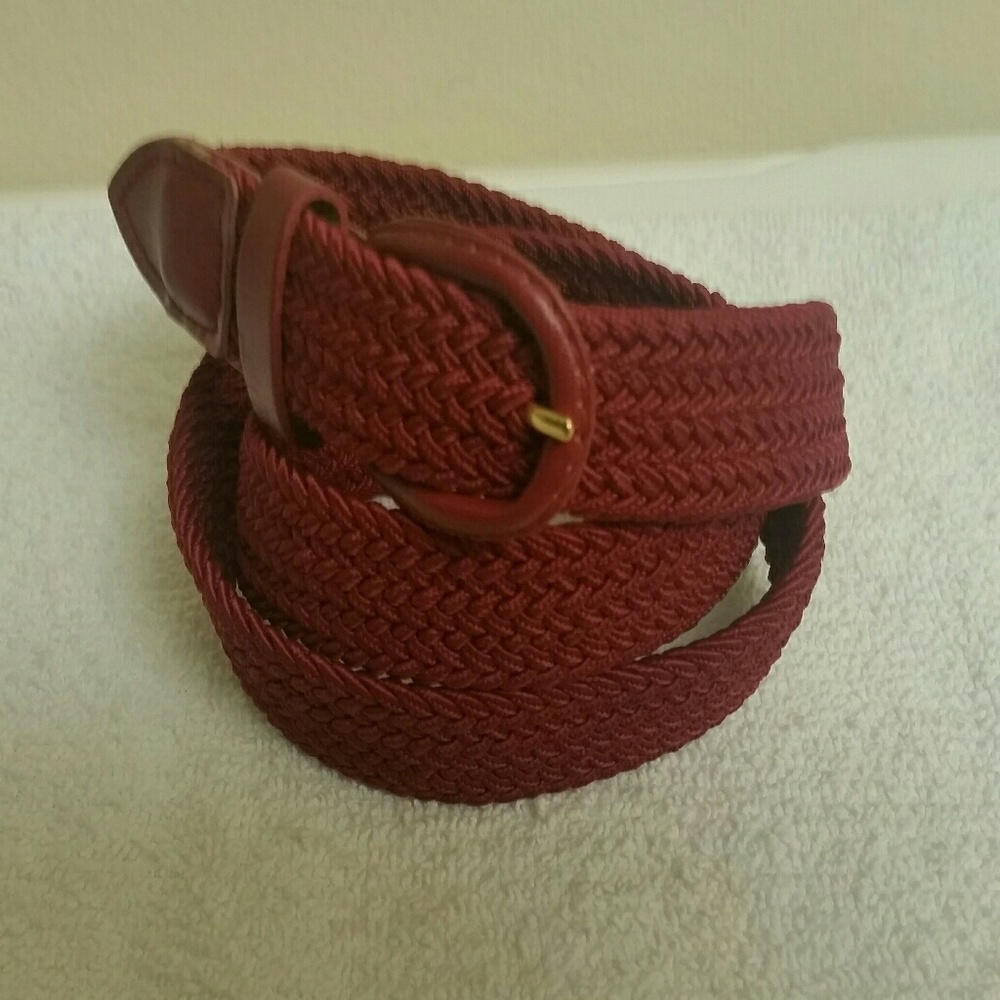 NWT ELASTIC STRETCH BRAIDED BELT