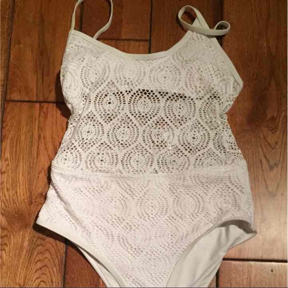 ❤️SOLD❤️Forever 21 bathing suit