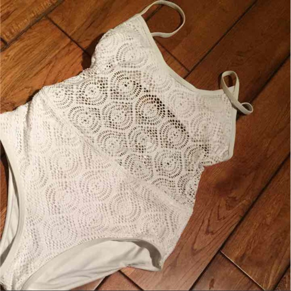 ❤️SOLD❤️Forever 21 bathing suit - Picture 2 of 2