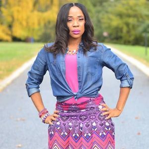 Meet your Posher, Maxine