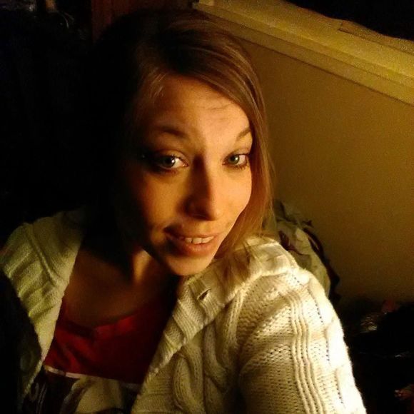 Meet your Posher, Jennifer - Picture 1 of 1