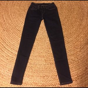 EUC Levi's 535 Jean Leggings