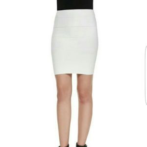 Bcbgmaxazria skirt