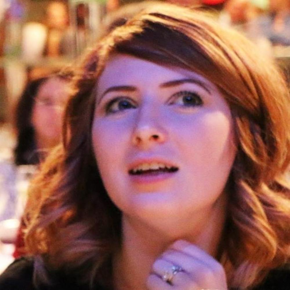 Meet your Posher, Alicia
