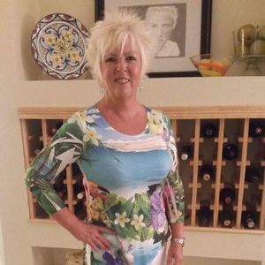 Meet your Posher, Joan