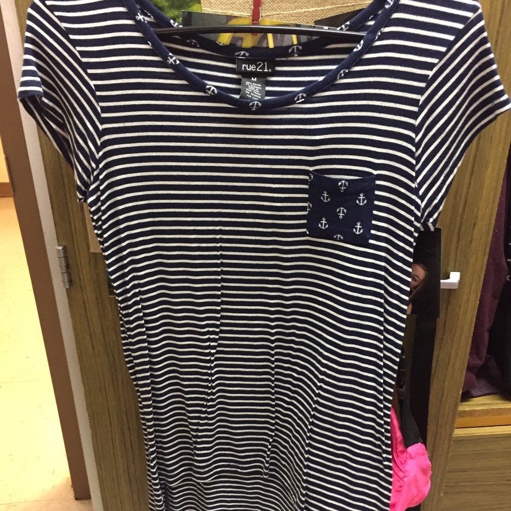 Short sleeve