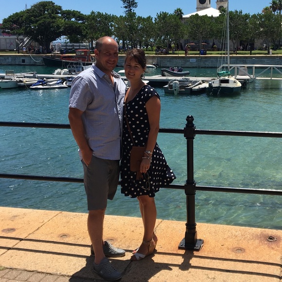 Meet your Posher, Stephanie - Picture 1 of 2